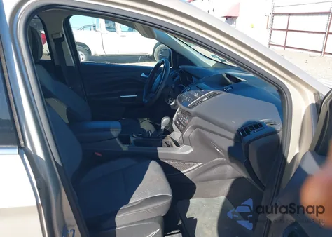 2017 Ford Escape Se z USA, uszkodzony, nr VIN 1FMCU9GD4HUC35760